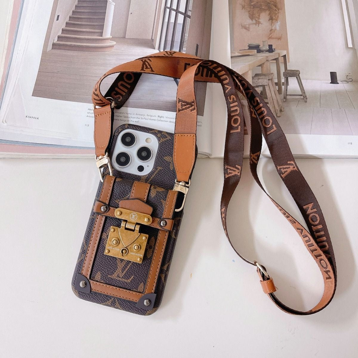 Coque louis vuitton avec porte carte à bandoulière